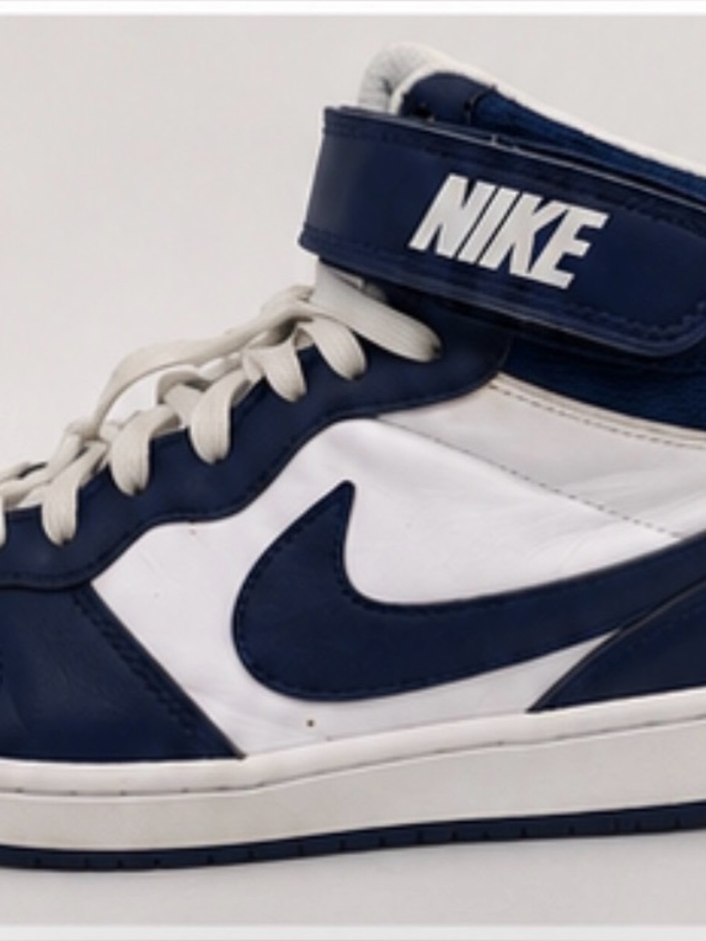 Nike Kids High-Top Sneaker in Navy and White